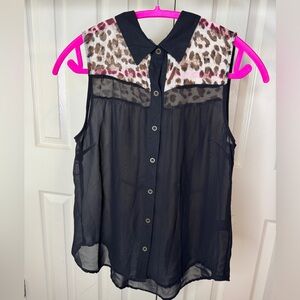 Papaya black and cheetah print sleeveless blouse size small